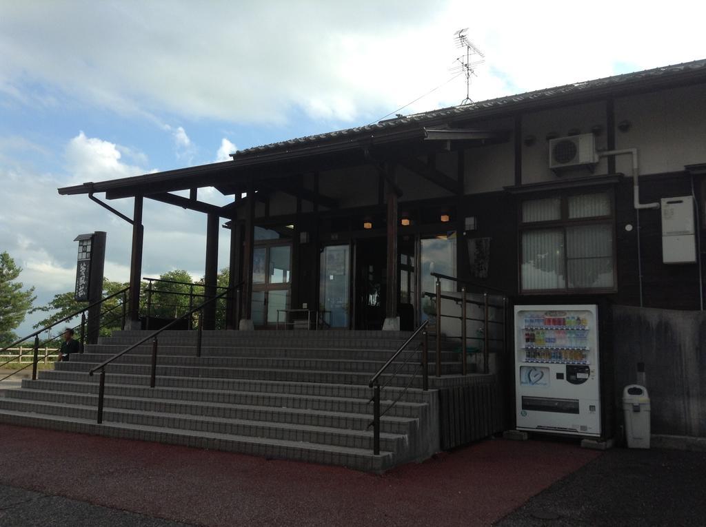 Kurano Yado Ryoufusou Hotel Niigata Exterior photo